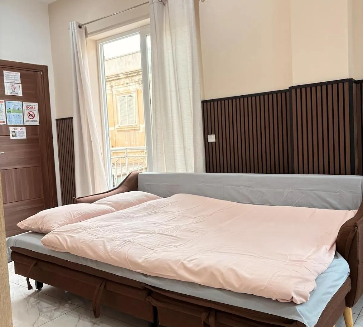 Paceville Best Stay For Groups! Saint Julian's Malta
